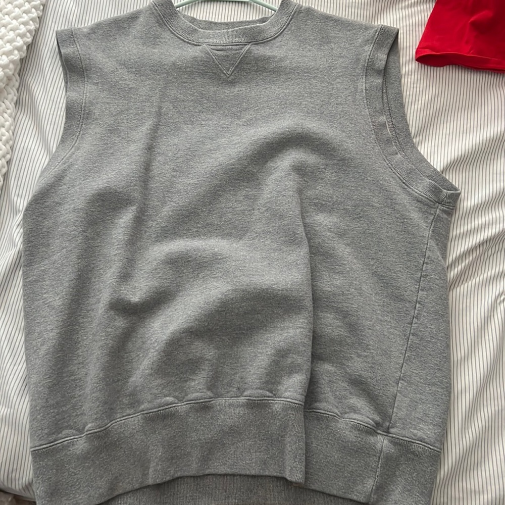 GAP grey vest